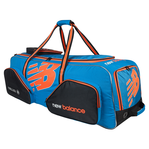 DC Pro Wheelie Bag (19/20)
